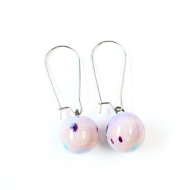 Kicsi kerámia golyós fülbevaló 